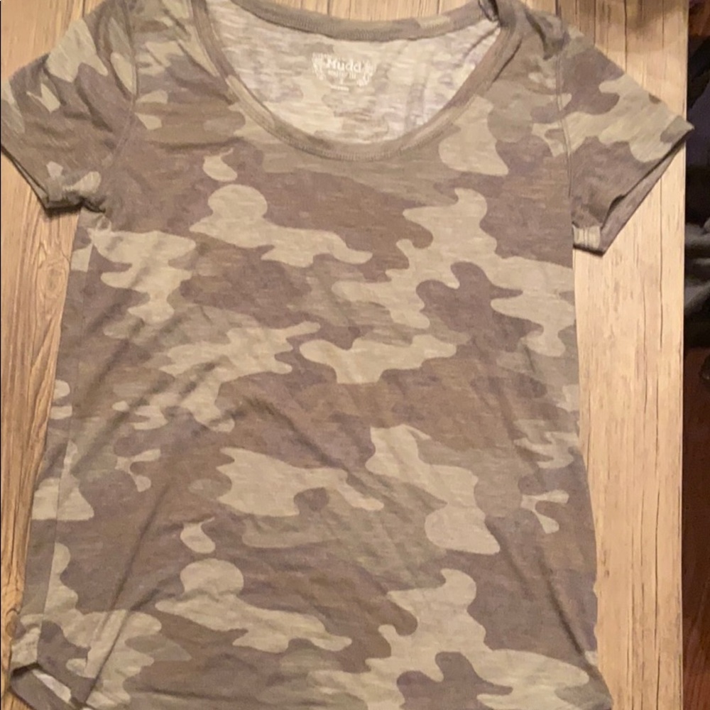 Camo short sleeve